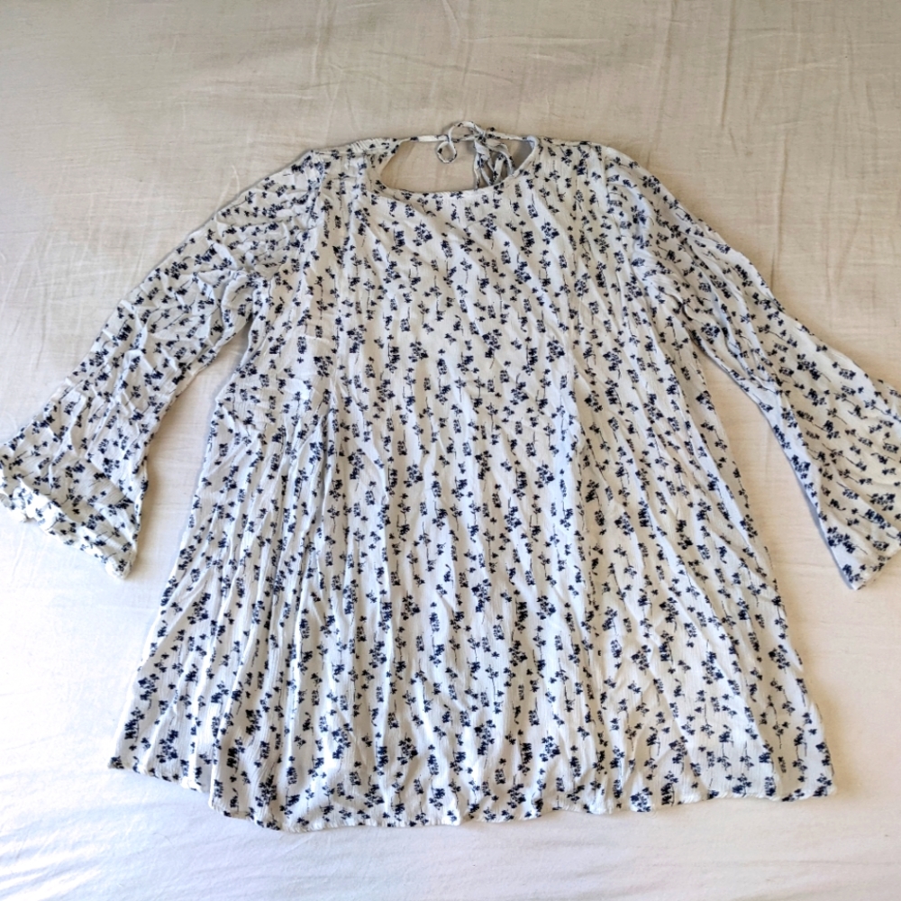 Mone B Long Sleeve Boho Tunic Floral Print Medium